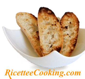 Crostoni gratinati al forno